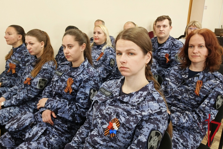 В региональном Управлении Росгвардии прошла просветительская встреча с лектором общества «Знание»